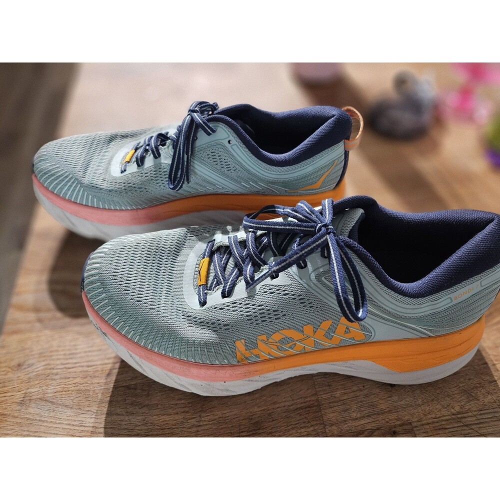 Hoka One One Women  Bondi 7 Light Blue Running Shoes Sneakers Size 9.5